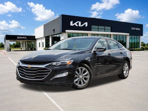 Used 2025 Chevrolet Malibu LT FWD image 1