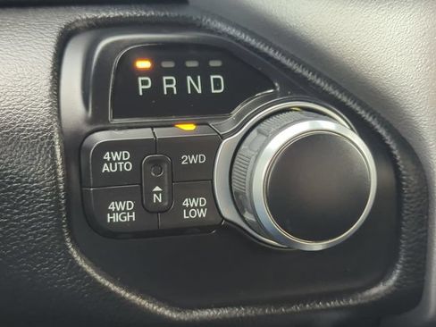 Used 2020 RAM 1500 Big Horn AWD/4WD image 20