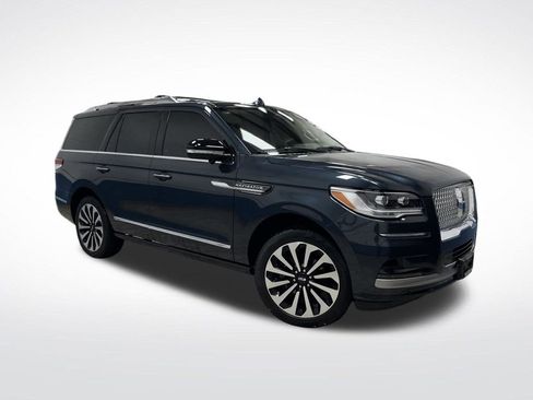 Used 2024 Lincoln Navigator Reserve image 47