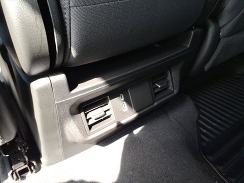 Used 2026 Chevrolet Silverado 1500 Custom image 33