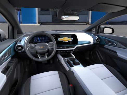 New 2026 Chevrolet Equinox EV LT FWD image 51