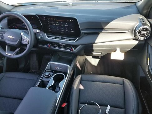 New 2026 Chevrolet Equinox LT w/ Convenience Package II image 22