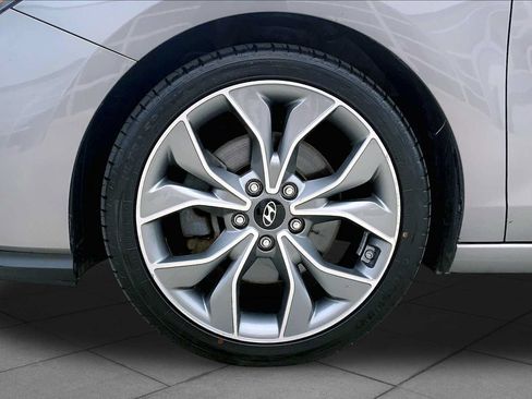 Used 2020 Hyundai Elantra GT N Line w/ Tech Package 03 FWD image 10