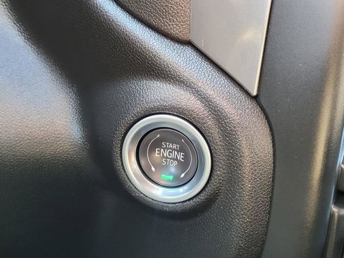 Certified 2024 Chevrolet Silverado 2500 Custom w/ Custom Convenience Package image 26