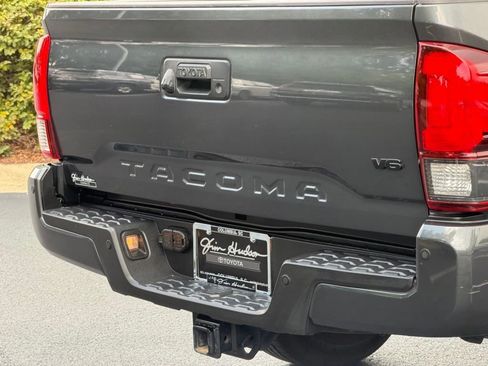 Used 2023 Toyota Tacoma SR5 RWD image 16