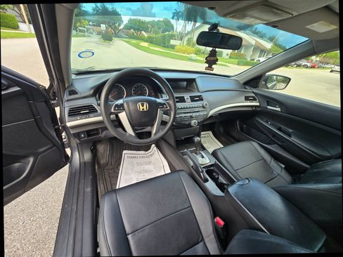 Used 2012 Honda Accord SE image 16