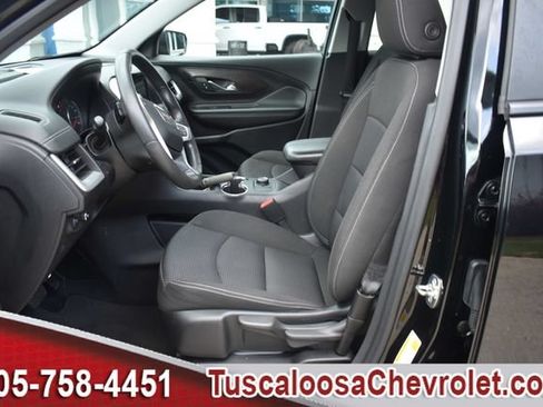 Used 2024 GMC Terrain SLE AWD/4WD image 18