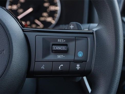 Certified 2023 Nissan Rogue SV image 12