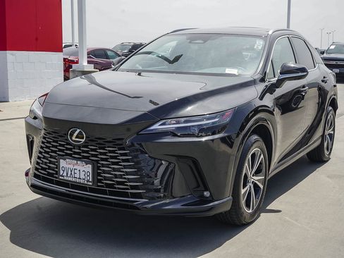Used 2025 Lexus RX 350 Premium w/ Accessory Package (Z1) FWD image 3