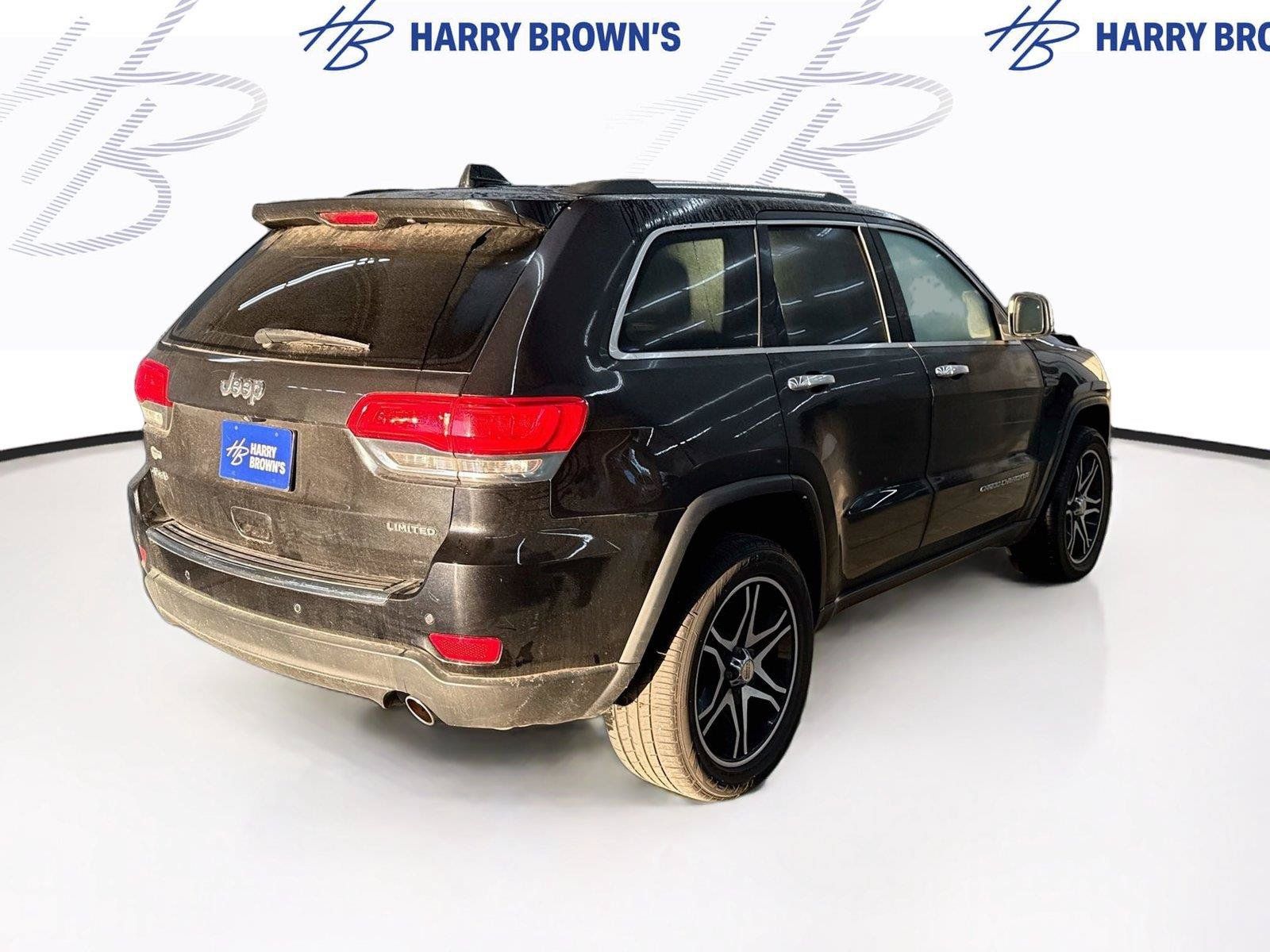 Used 2016 Jeep Grand Cherokee Limited AWD/4WD image 10