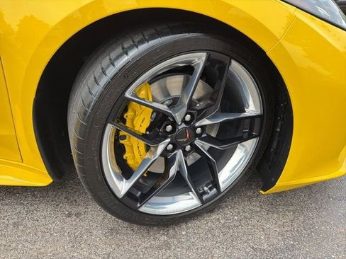 Used 2026 Chevrolet Corvette Z06 w/ Chrome Exterior Badge Package RWD image 12