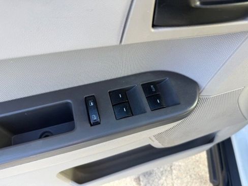 Used 2012 Ford Escape XLS image 17