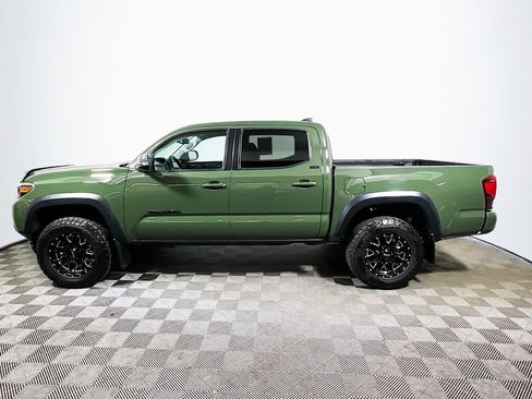 Certified 2021 Toyota Tacoma SR5 w/ Trail Edition AWD/4WD image 4