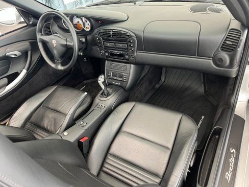Used 2002 Porsche Boxster S RWD image 16