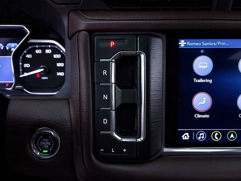 Used 2021 GMC Yukon XL Denali w/ Denali Ultimate Package RWD image 29