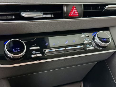 Used 2023 Hyundai Sonata SEL image 16