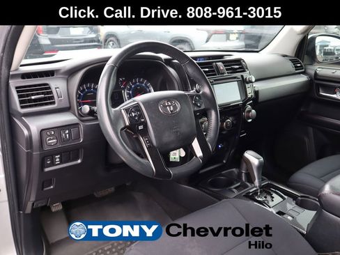 Used 2019 Toyota 4Runner SR5 image 9