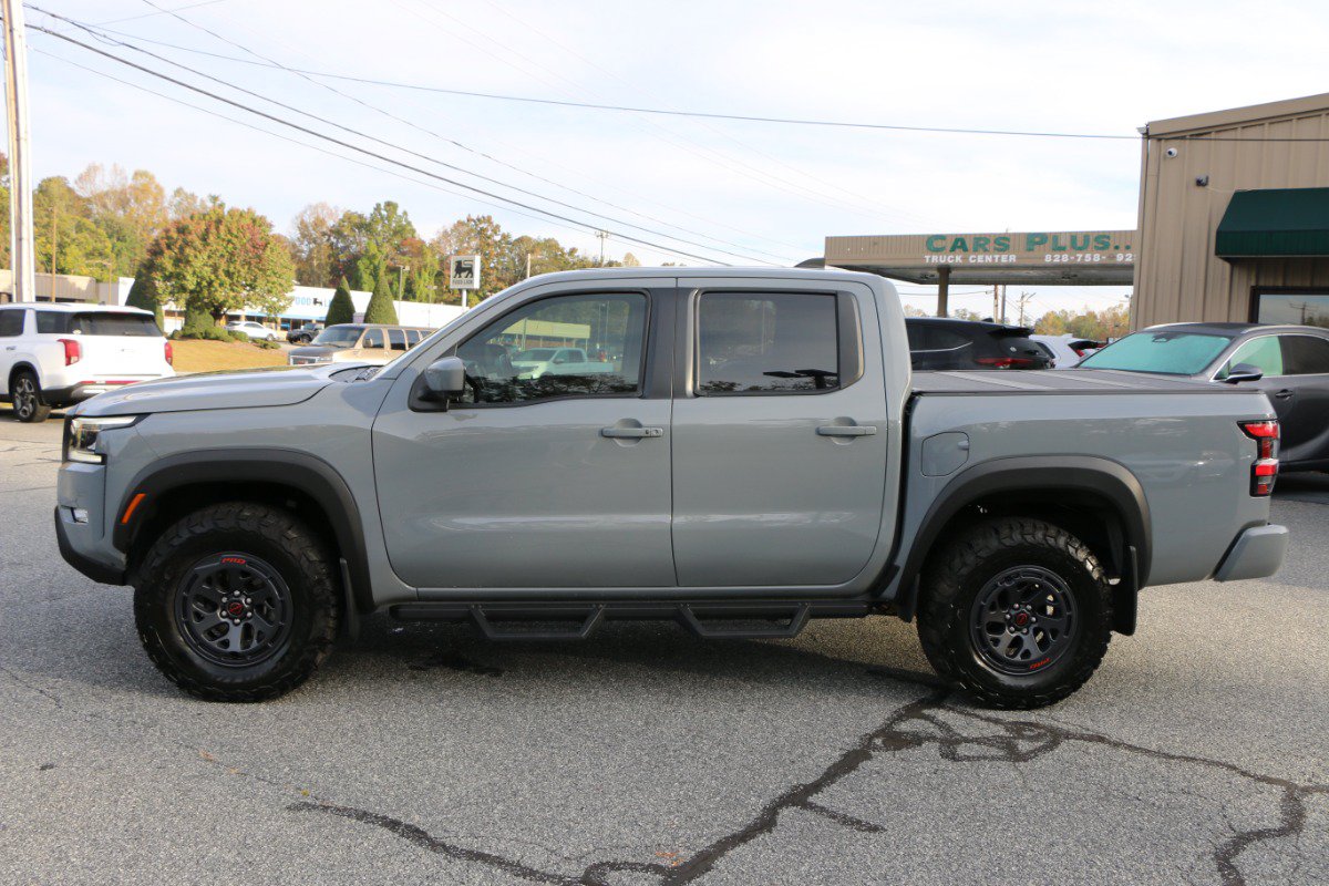 Used 2024 Nissan Frontier PRO-4X w/ Pro Premium Package AWD/4WD image 2