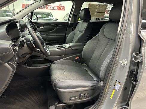 Used 2023 Hyundai Santa Fe SEL image 4