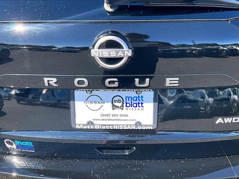 Certified 2024 Nissan Rogue S AWD/4WD image 7
