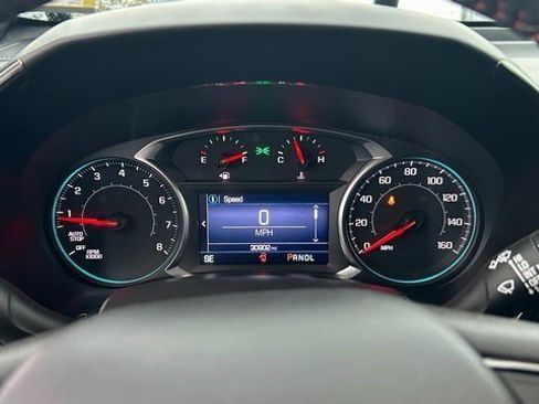 Certified 2022 Chevrolet Equinox RS w/ LPO, Floor Liner Package image 23