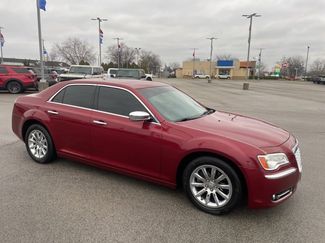 Used 2014 Chrysler 300 C video 2