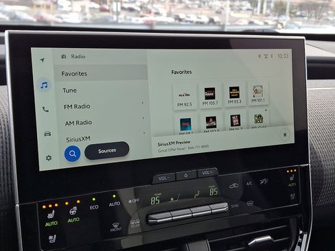 Certified 2025 Subaru Solterra Touring image 17