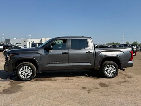 Used 2024 Toyota Tundra SR5 w/ SR5 Convenience Package AWD/4WD image 2