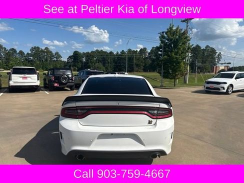 Used 2022 Dodge Charger Scat Pack w/ Harman/Kardon Audio Group RWD image 4