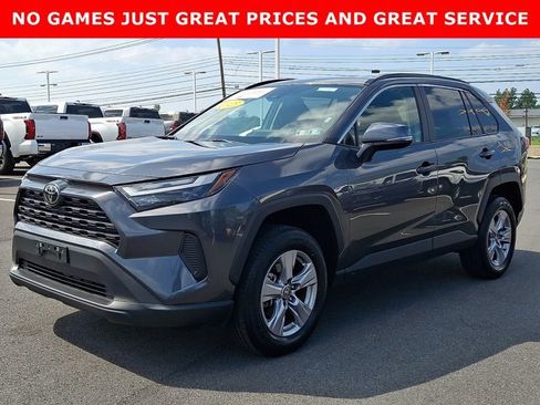 Certified 2025 Toyota RAV4 XLE AWD/4WD image 3
