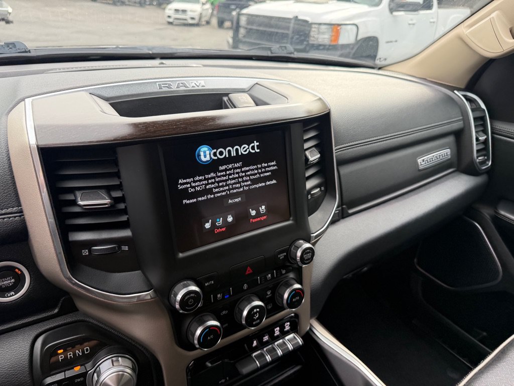 Used 2021 RAM 1500 Laramie AWD/4WD image 34
