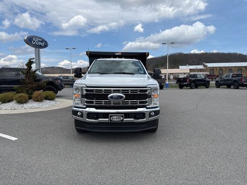 New 2026 Ford F350 XL w/ XL Chrome Package AWD/4WD image 3