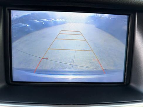 Used 2020 Chevrolet Tahoe LS w/ Enhanced Driver Alert Package image 26