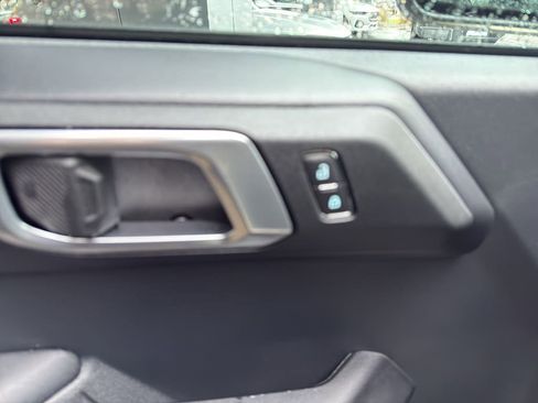 New 2025 Ford Bronco Badlands image 21