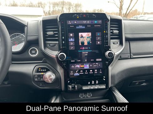 New 2026 RAM 1500 Laramie w/ Bed Utility Group AWD/4WD image 19