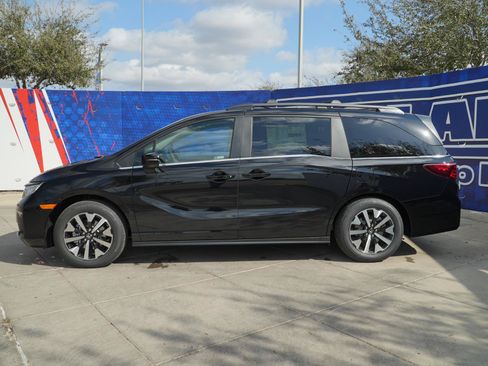 Used 2026 Honda Odyssey EX-L image 10