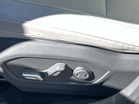 Used 2025 Hyundai Santa Fe SEL image 16