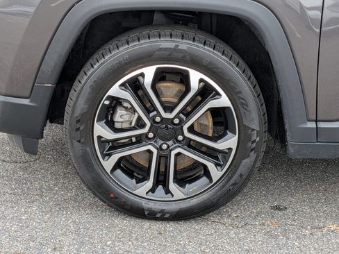 Used 2024 Jeep Compass Limited AWD/4WD image 10