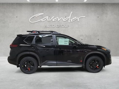 New 2026 Nissan Rogue SV AWD/4WD image 17