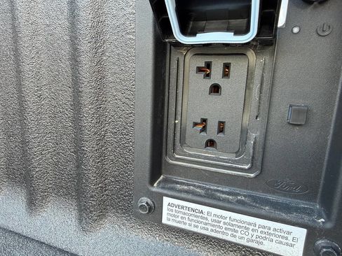 Used 2026 Ford F350 Platinum AWD/4WD image 13