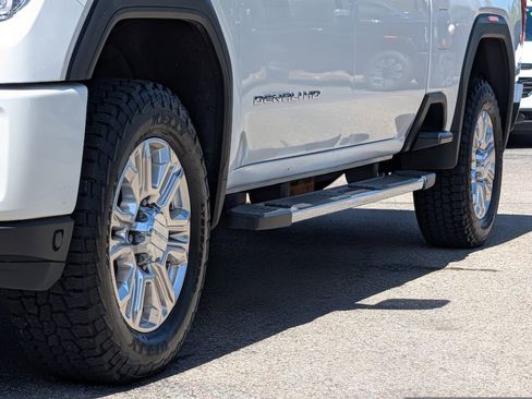 Used 2020 GMC Sierra 2500 Denali w/ Denali Ultimate Package AWD/4WD image 5
