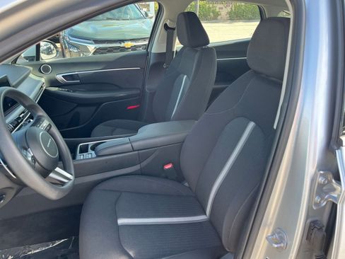 Used 2025 Hyundai Sonata SEL FWD image 28