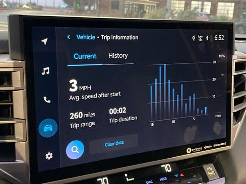 Used 2024 Toyota Tundra Limited w/ Power Package image 22