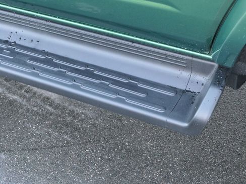 Used 2025 Ford Bronco Outer Banks image 12