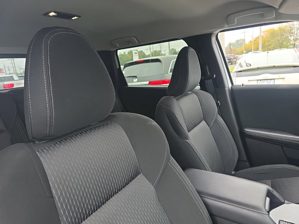 Used 2025 Mitsubishi Outlander ES AWD/4WD image 10