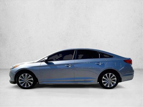 Used 2017 Hyundai Sonata Sport w/ Value Edition Package 02 image 4