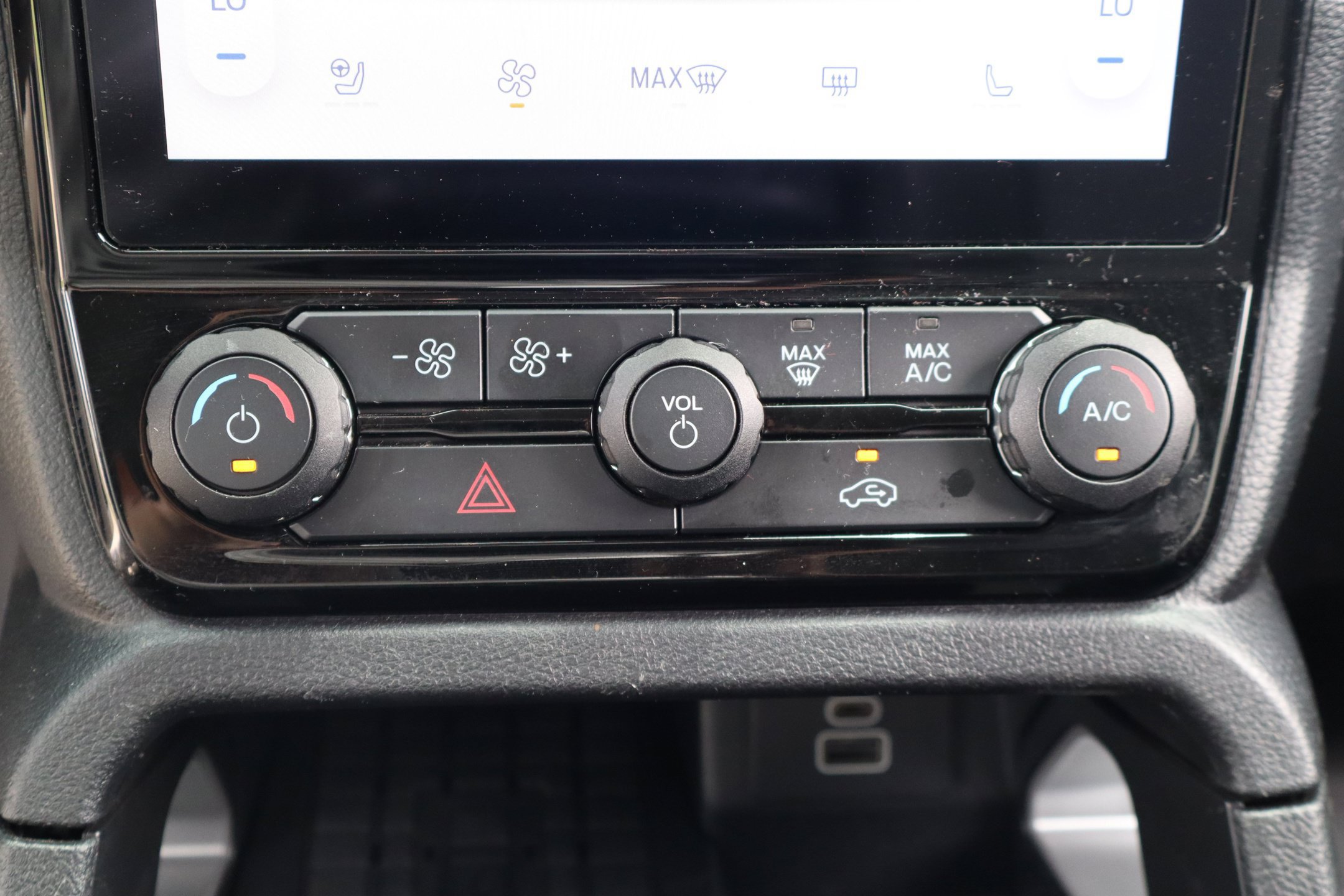 Certified 2024 Ford Ranger Lariat w/ FX4 Off-Road Package AWD/4WD image 24
