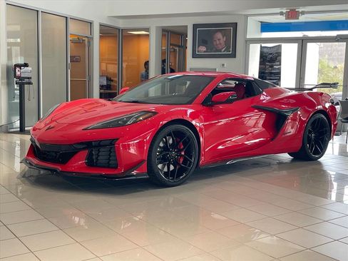 Used 2025 Chevrolet Corvette Z06 image 26