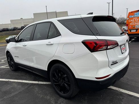 Used 2023 Chevrolet Equinox LS w/ Sport Edition image 5