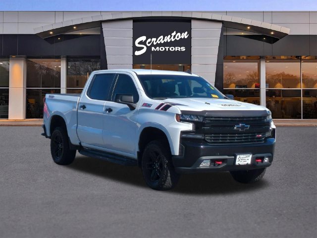 Used 2022 Chevrolet Silverado 1500 LT Trail Boss w/ Bed Protection Package AWD/4WD image 7